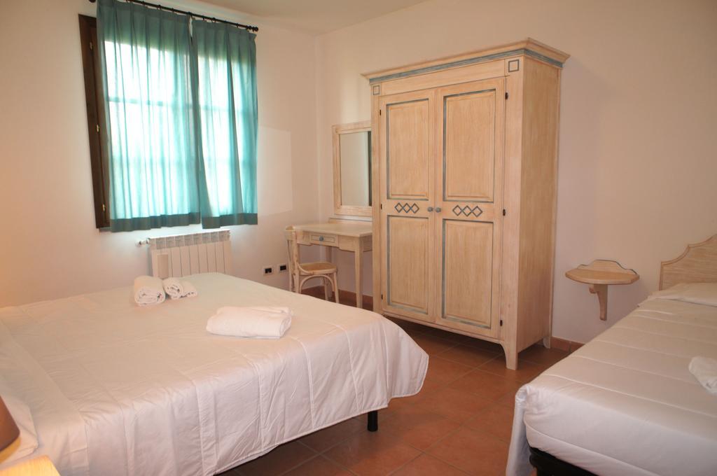 Appartamenti In Residence Villa Santa Maria San Vincenzo Pokoj fotografie