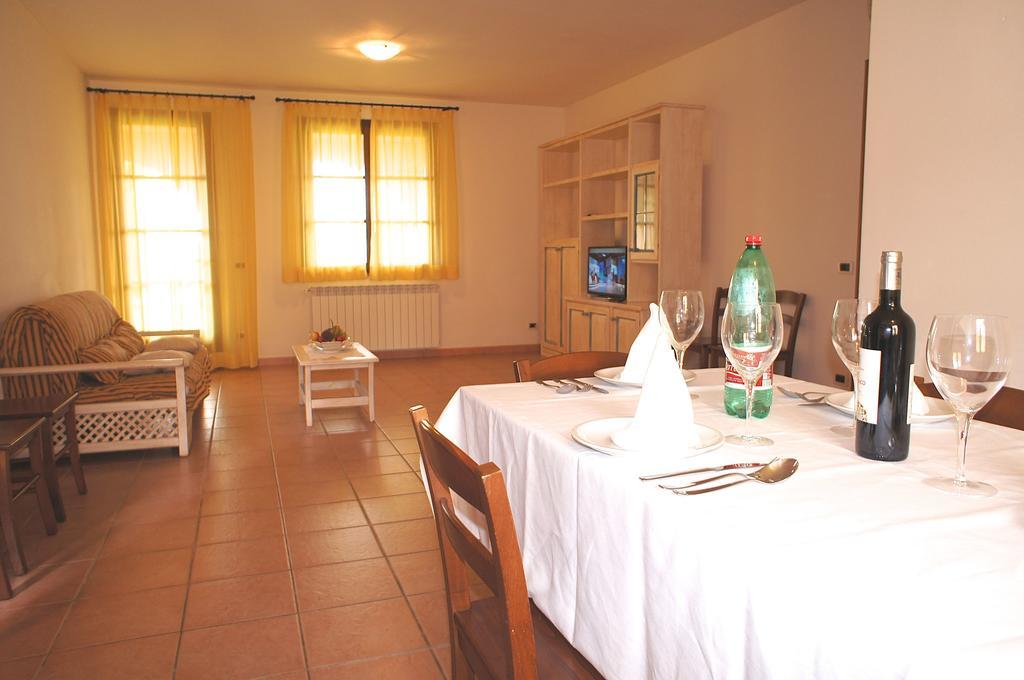 Appartamenti In Residence Villa Santa Maria San Vincenzo Pokoj fotografie