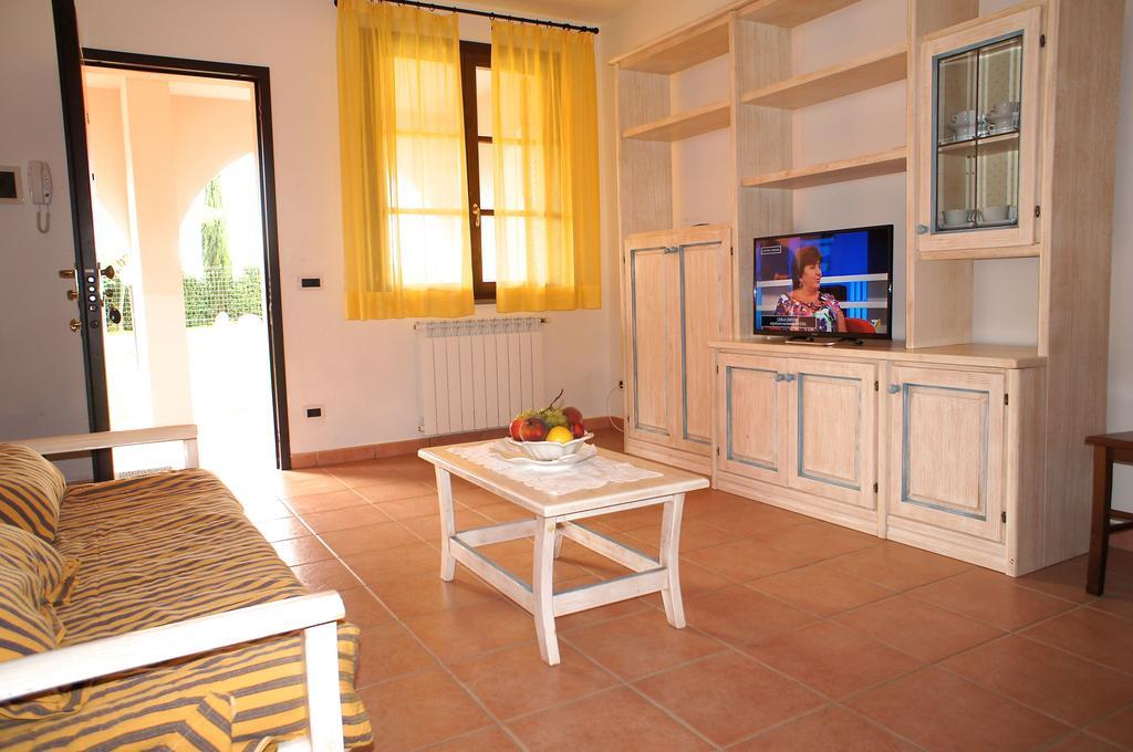 Appartamenti In Residence Villa Santa Maria San Vincenzo Pokoj fotografie